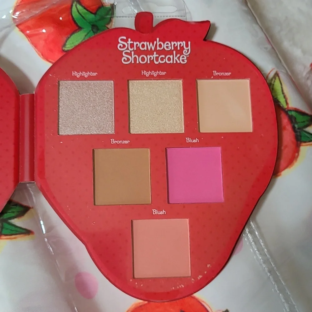 Strawberry Shortcake Makeup Set 🍓